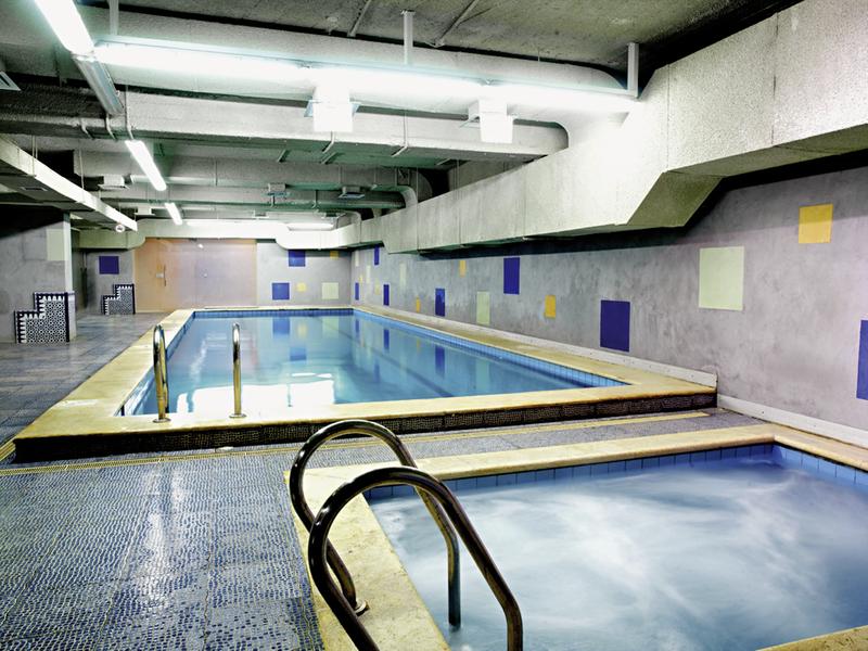 34D97C95A04A18303444C084515A4907