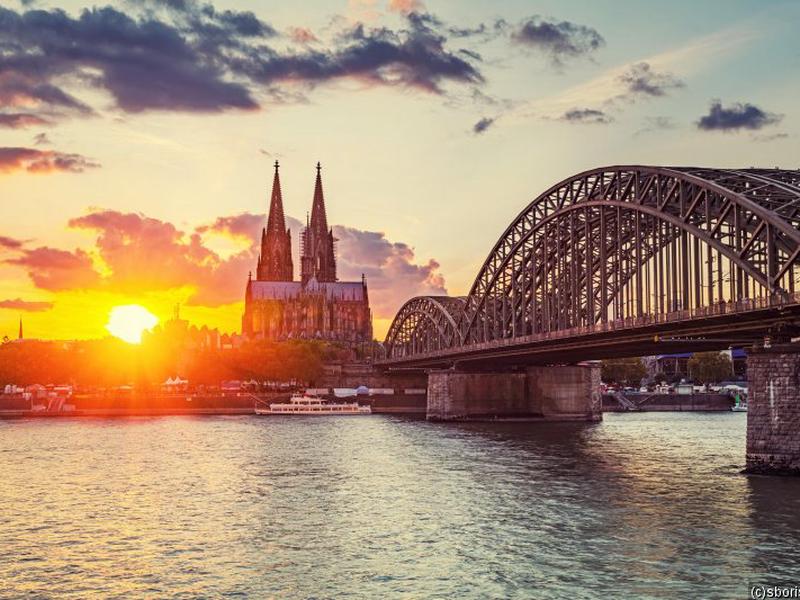 4A5D4E1D9380FB85E3373E03F00D7976