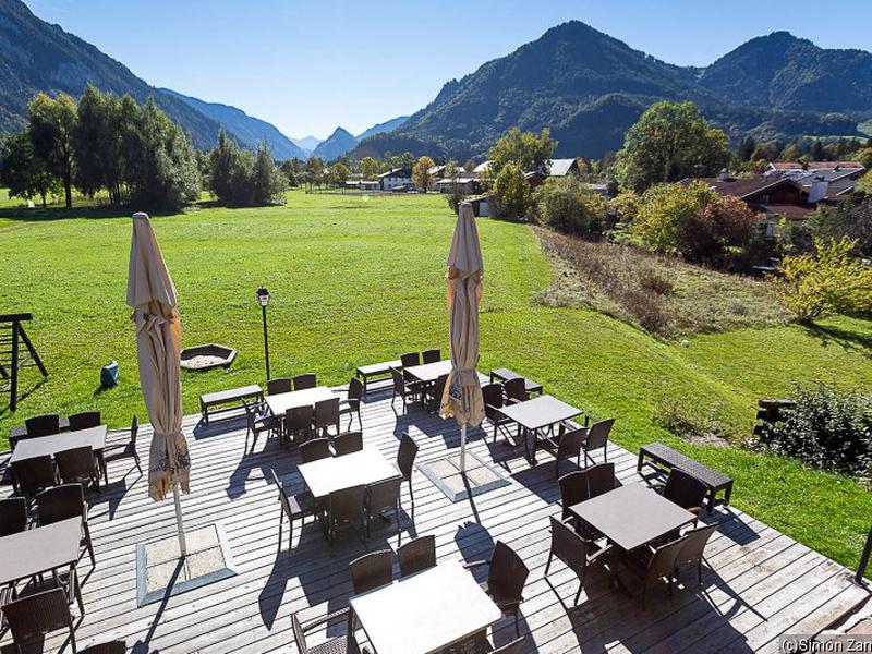 A44C3C2E1DFE0556ED19BE1CA944BD77