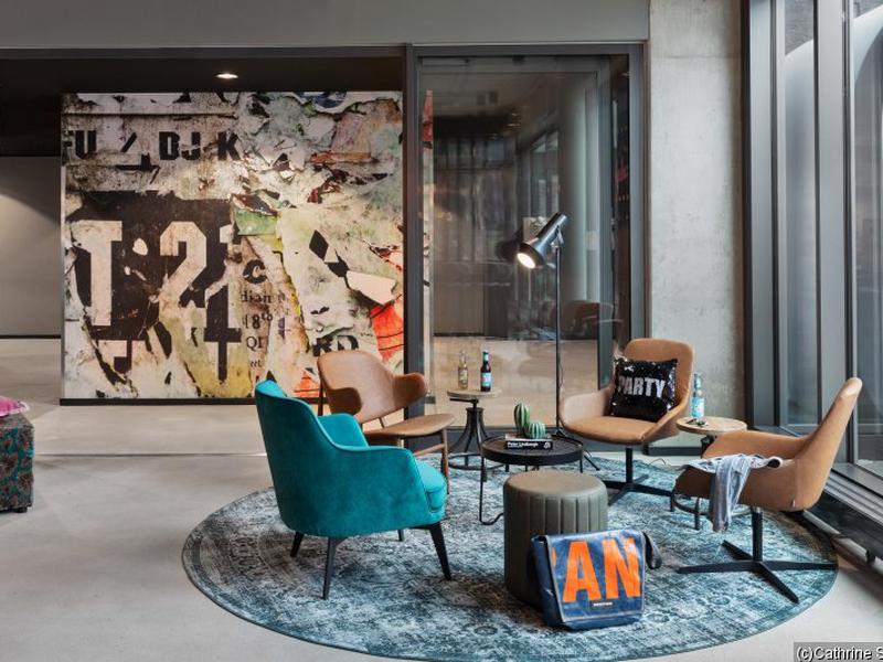 93A68D3497A365EBB3A005AFD7749114