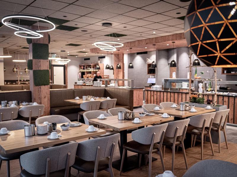 DEFF610998BBAE25E2EF9D060C5BD1C0