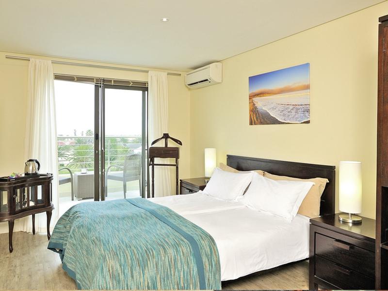 8F8AA1FE309C21B8C5AC8E7C14D0B68D