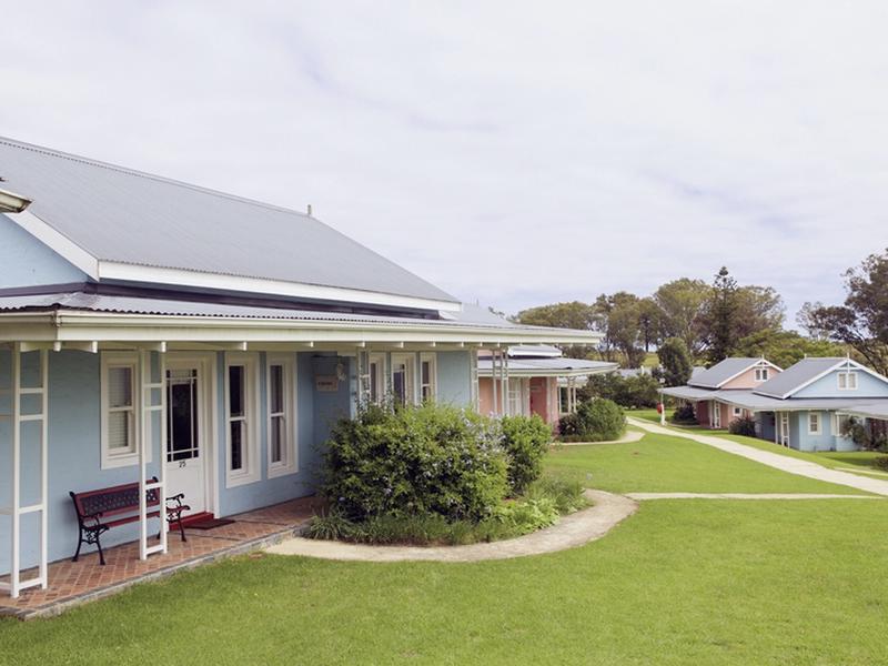 C241C911E88942202B7C6D8081D26A96