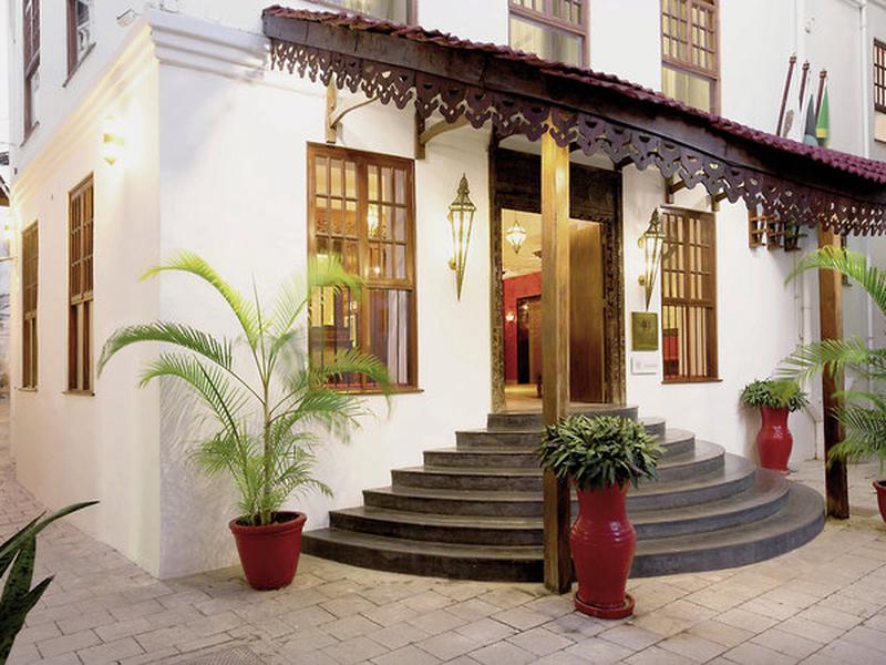 ECFDF8A54F3AA6D36D25C5E746A3BDBA