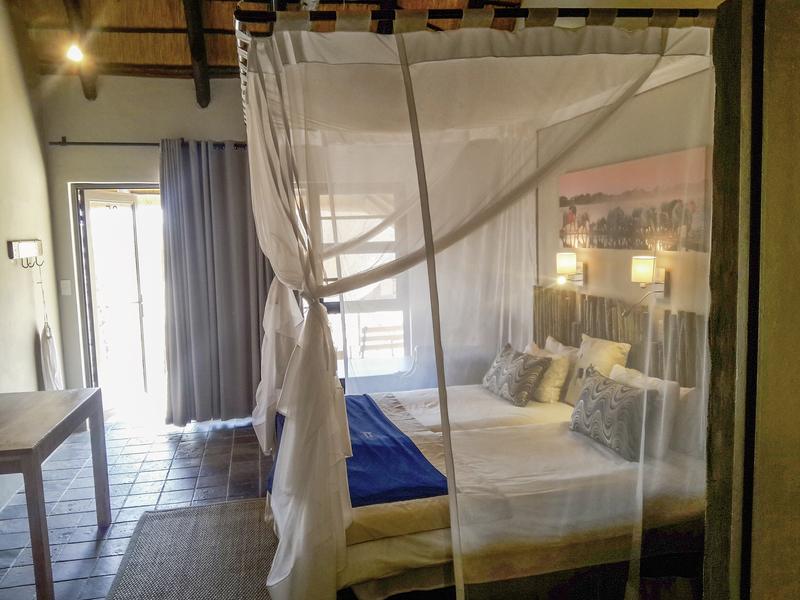 4F7EE2F34525DABF93BA7294A4BDF11C