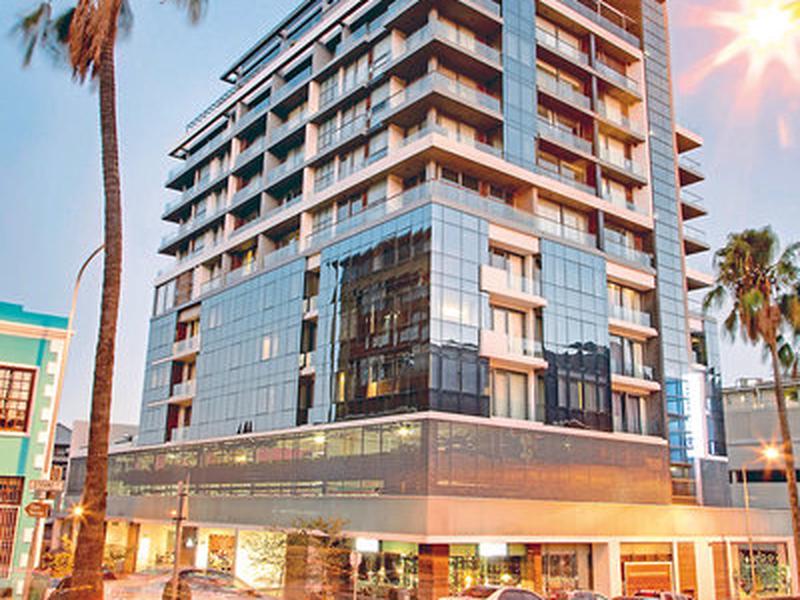 621564E060DB2F818D497678BCE44833