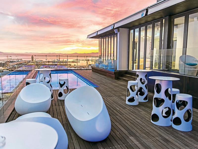 8EB56720A6C8B063FB71C7BF7073066B