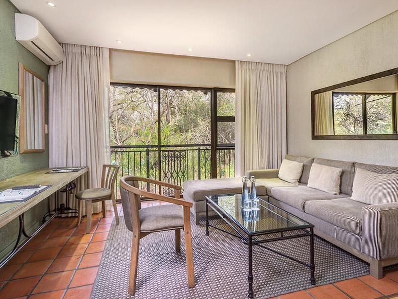 BDF59DC86DC89D7630863811242BDB99