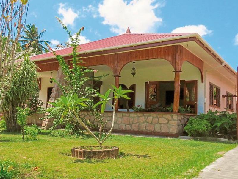 94D8ADBBEEF9D46B2C4358014EF32E0D