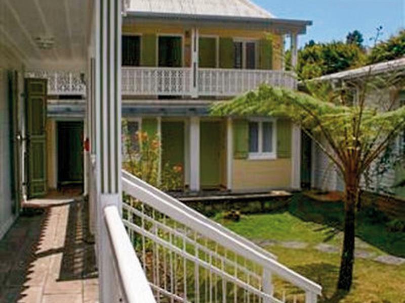 1B6B1349A5FDA8BF1E55F70D1D5F2D0F