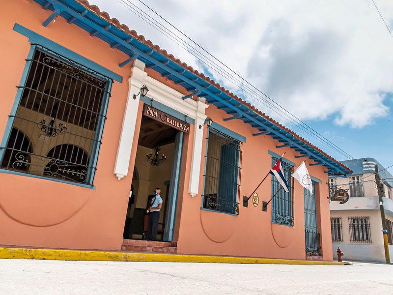 8CD16A78F2392CBC5D4BF8BF23131E11