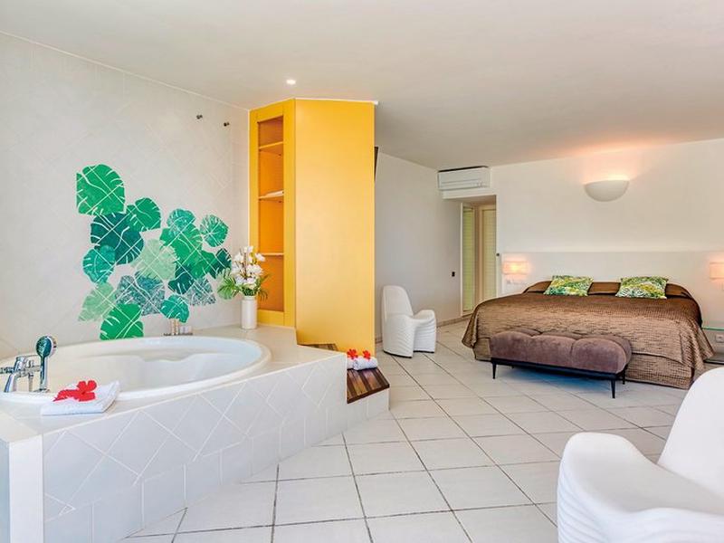 AC12B5D7BB154E0D427E0AC0AD37FC91