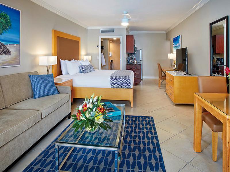 F13F6A671E4228972C2A76D8ABB8539F