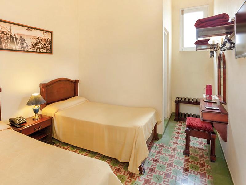 96B24DED81D6E0B3BE30994871B25060