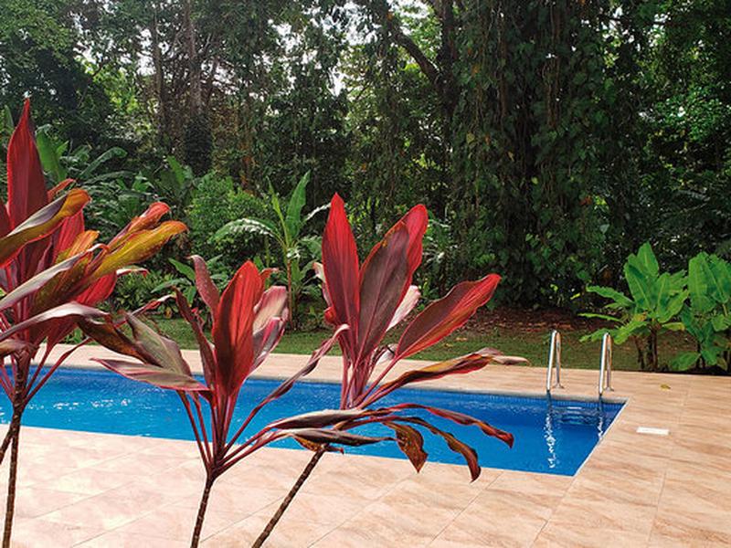 5807CED3AA48E26A4ED1B5AE08C3F86F