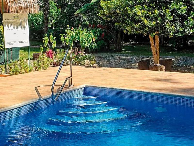 43D2A4BA4E118092121AB7B8411209A1