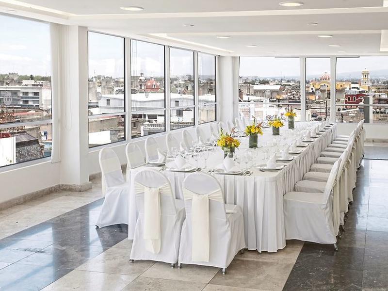 8415B684195731B33FF5A110330F9513