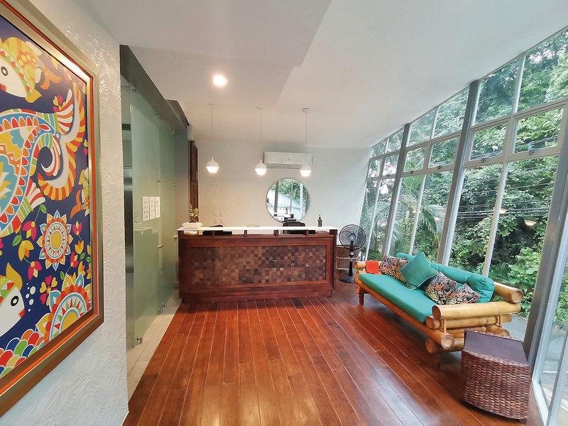 5CD63BDD56812B1AE4C94B87DB8C2E66