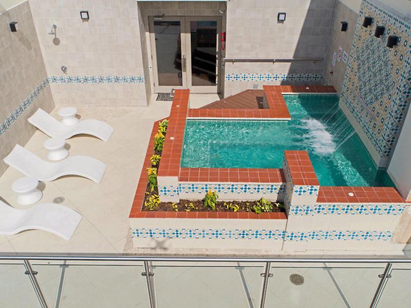 B1EEE744BE2788B61C8D788D4FDB0B5E