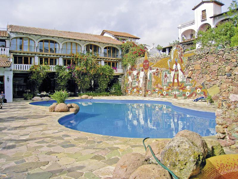 00FB221D6E13B4820F314A0B408367B3