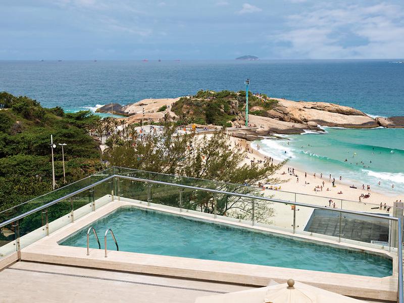 C3CF99BB51B4F1FA7204589B1F55BC54