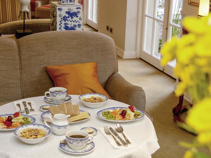 76AA0C5A738B449F8E227E5D606F67BA