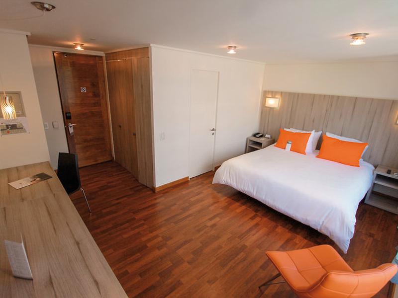 3D0DB6D2A183856A5D47A3C6CF1851C8