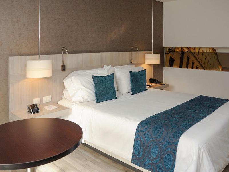 0DA43BE46461F256398B648D126B87AC