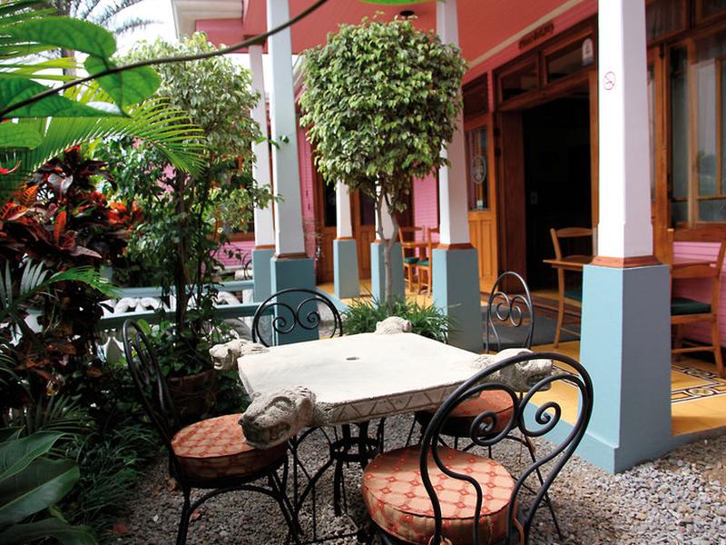 E7A1DB71E752728D48E5BBB3E6091216