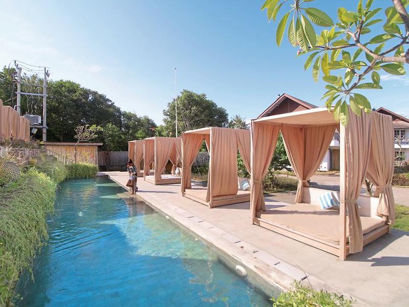 0B8178CFF2860A9F1A1952D72068E24F