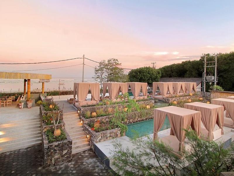 AEF292D7B7F18186E235A252186EE7C6