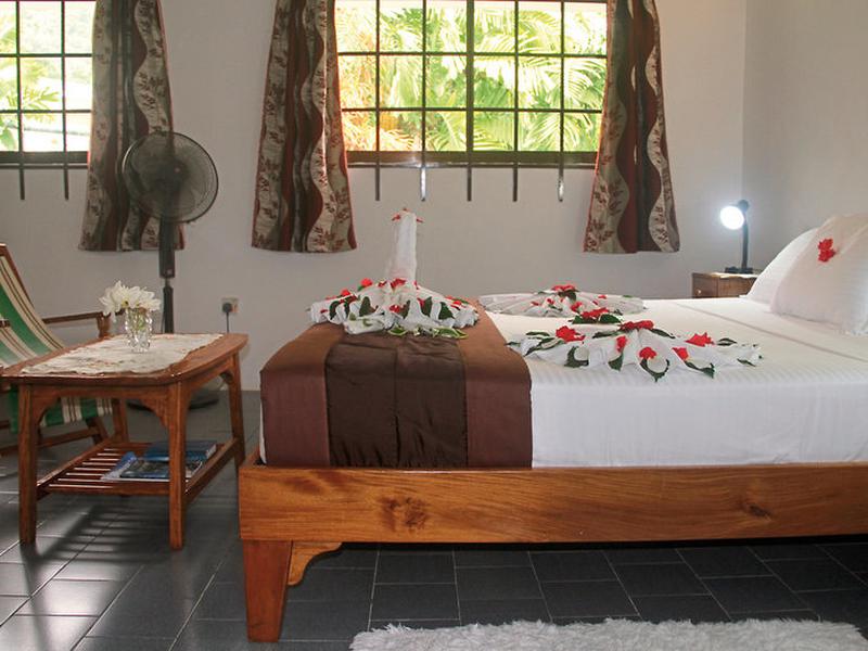 B1AB43FB53EB75253F5DBB89FDA4D270