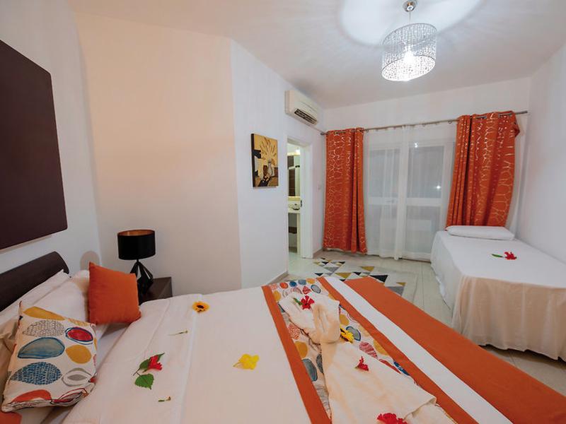 6196F6C6A3C39302A64B7F82624C8C59