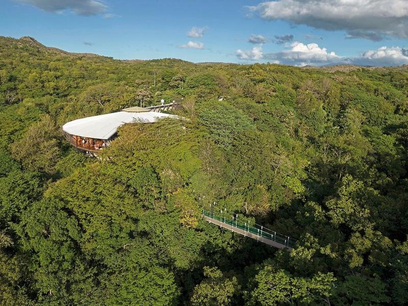 BCDA5AD18A54421AADDBF4C2B5F421FC