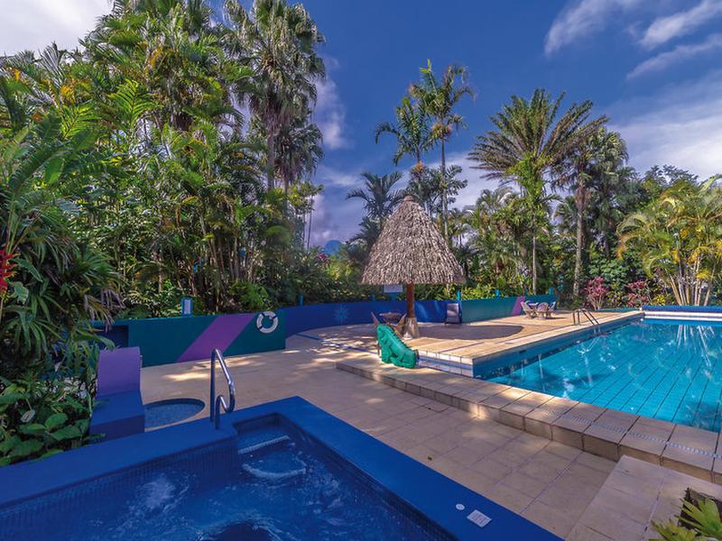 9828B472C4FCE8D9A86AA961B6E1ED9E