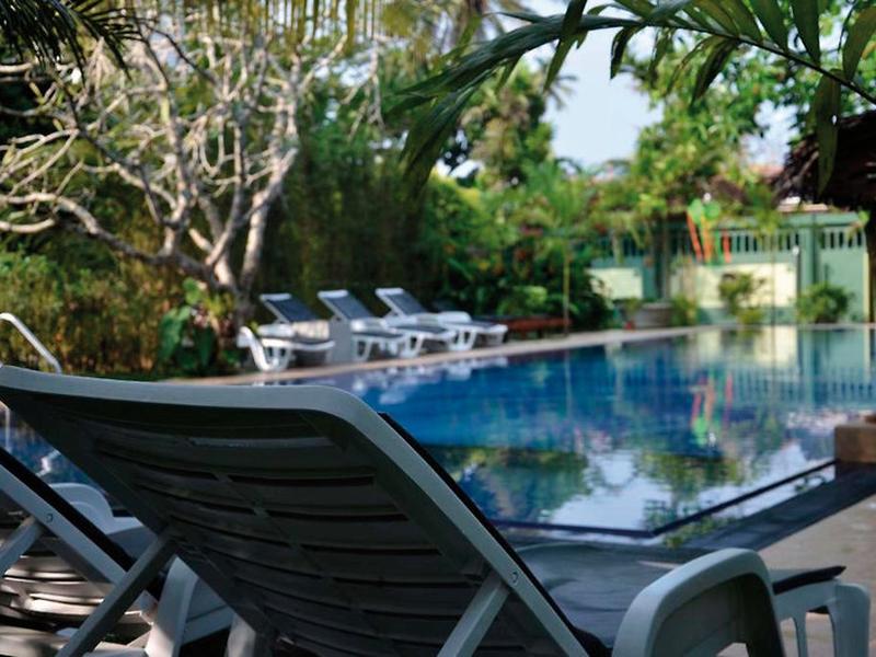 B6E45381AAA8474595D398AE2972C7BA