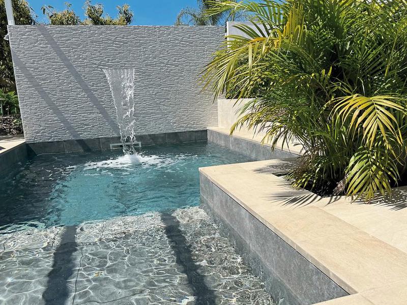 E38ED4BE980516DDA6526120D806CBF9