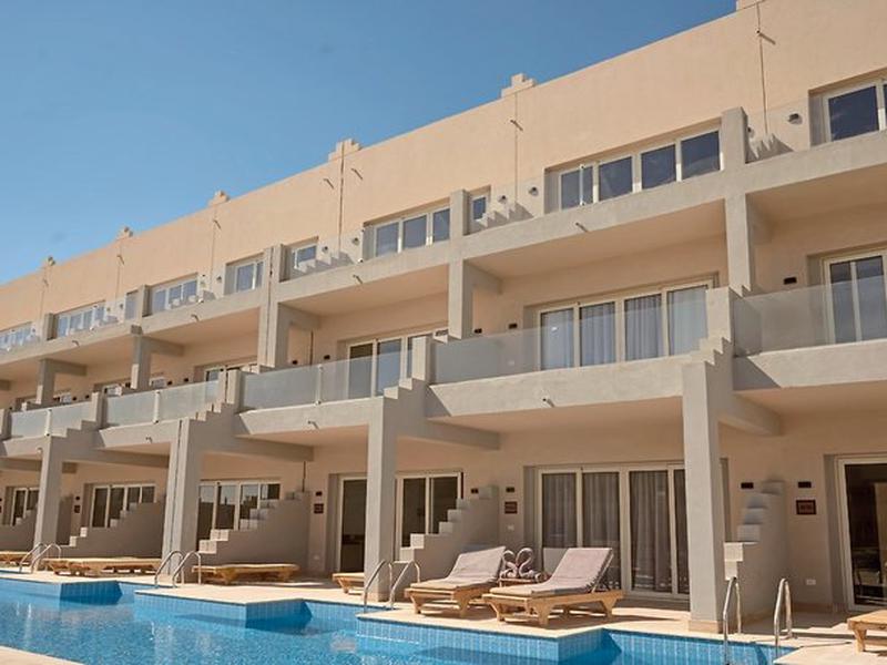 5E5B757E3A4C3186BFA57A0C8E8FFDB1