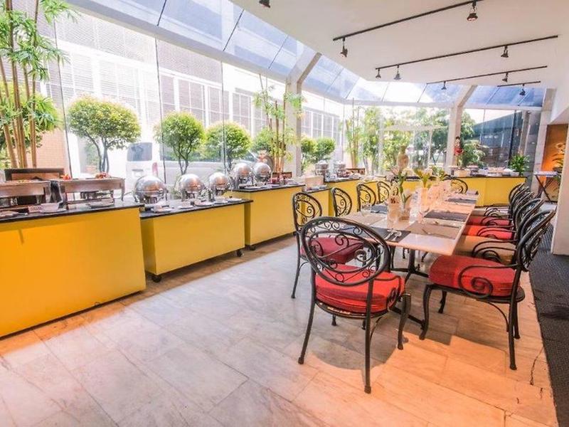 08F02A59888594E9AB7F2DC323E7E93C