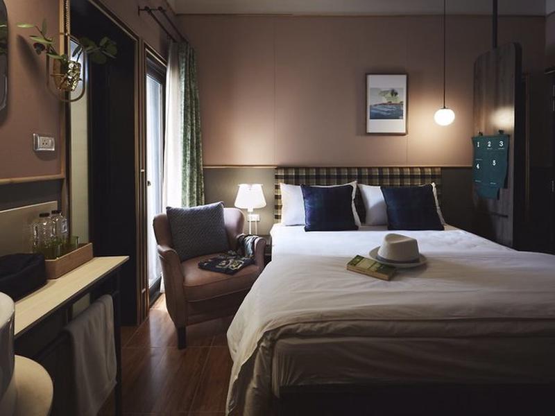 725F3DBA0C08DB2C9DBBDE7E51F35428