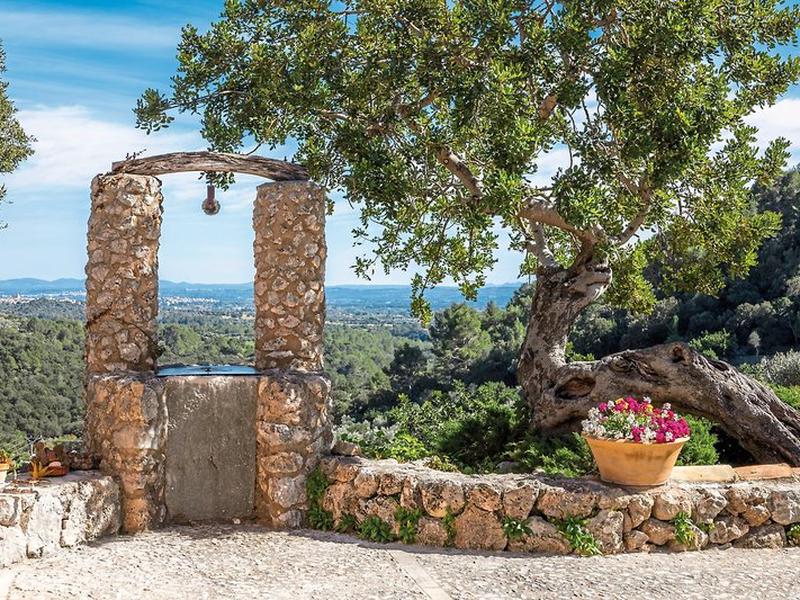 E51479C6A372AE92C773017199C7C9D3