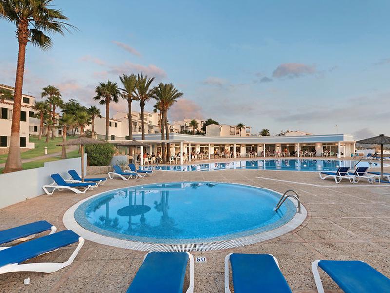 AD683A979687DFF22E1231CD8C124D32