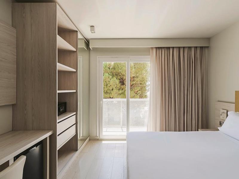 92A8621716FB27DE90F7E876C37B9A24