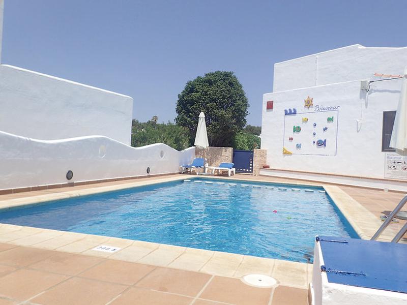 B2F31A135C741BF7A563DFEFF23905EB