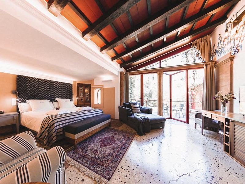 8ADE3D5986B47343894832FD6EEF83E2