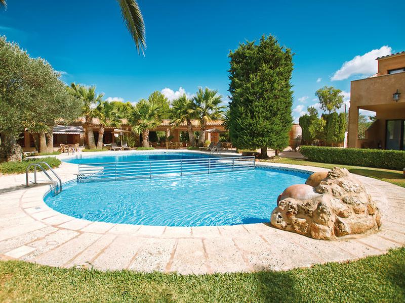 DB64B3B4122E93B89292E753E74D30F6