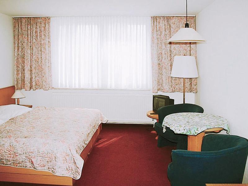 782A004EED505AE17A2D1FF0FE5BBC58