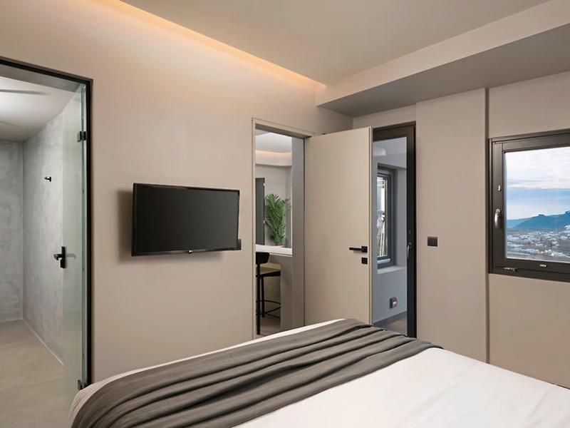 E13DA0023EA7D497FFF682E455843805