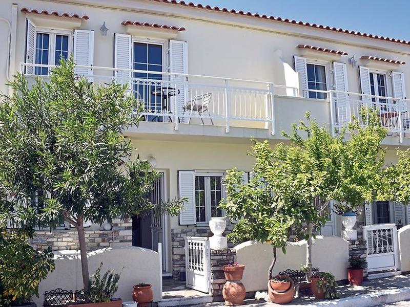 3F75D9C0990120A072032D7F24FAFE31