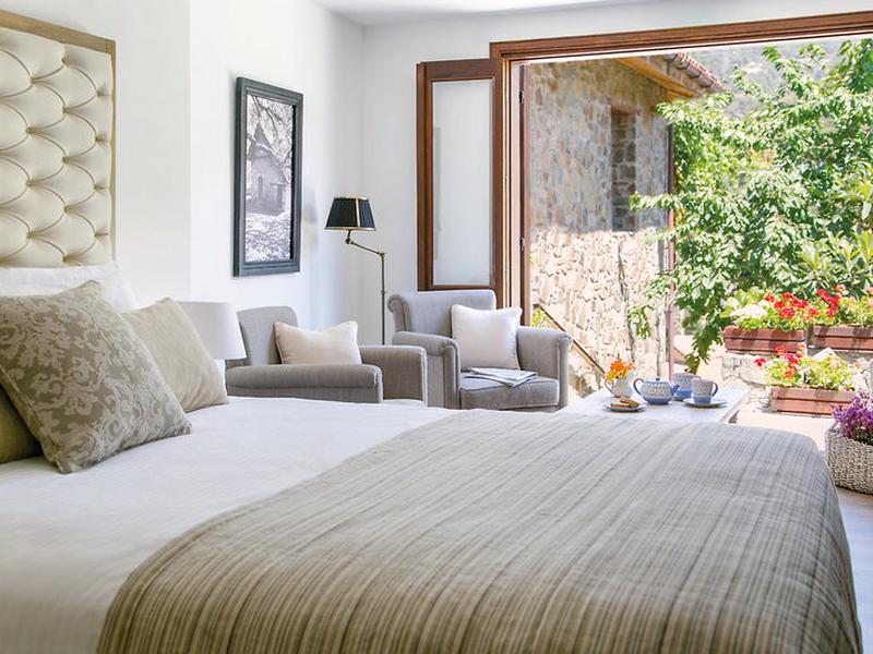 D4D377ADDE3048D493AD8C2D869C3FC5